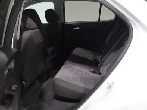 Used 2023 Chevrolet Equinox LT AWD/4WD image 19