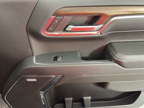 Certified 2024 Chevrolet Silverado 1500 LT Trail Boss w/ Convenience Package II image 12