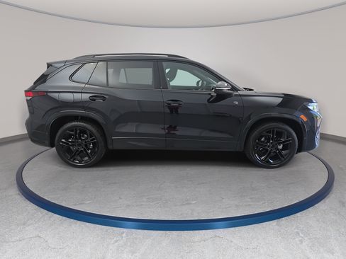 New 2026 Volkswagen Tiguan SE R-Line FWD image 4