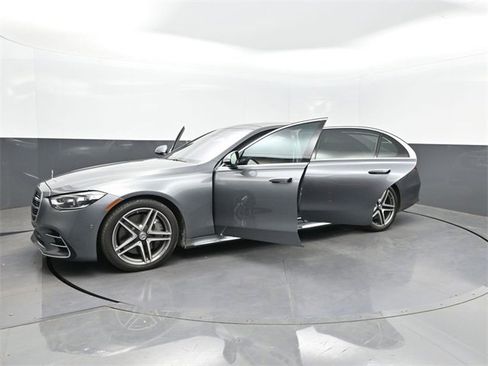 Used 2021 Mercedes-Benz S 580 4MATIC Sedan image 43