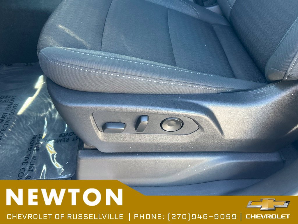 Used 2026 Chevrolet Silverado 1500 RST w/ RST Select Package AWD/4WD image 6