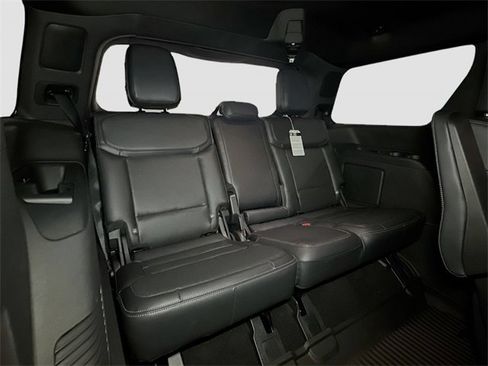 New 2025 Ford Expedition Platinum w/ Stealth Performance Package image 31