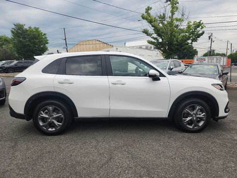 Certified 2026 Honda HR-V LX image 7