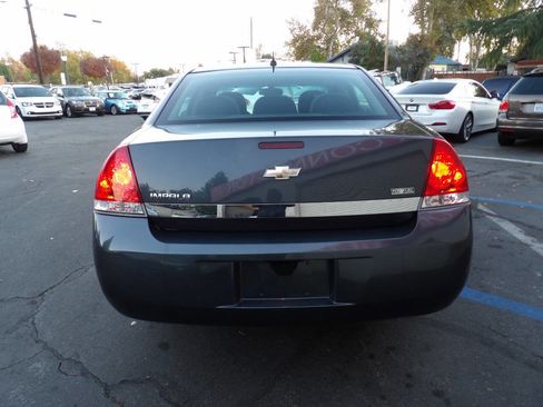 Used 2011 Chevrolet Impala LS image 9