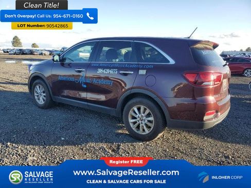 Used 2019 Kia Sorento FWD image 3
