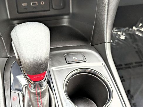Certified 2023 Chevrolet Equinox RS AWD/4WD image 18