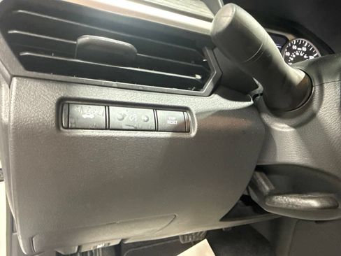 Used 2026 Nissan Altima 2.5 SV AWD/4WD image 33