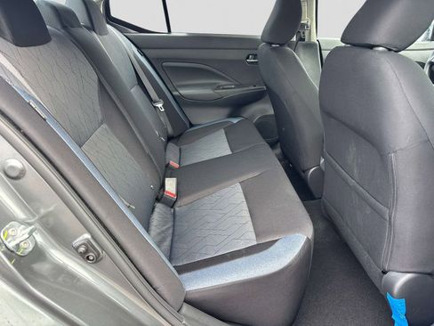 Used 2025 Nissan Versa SV w/ Trunk Package image 15