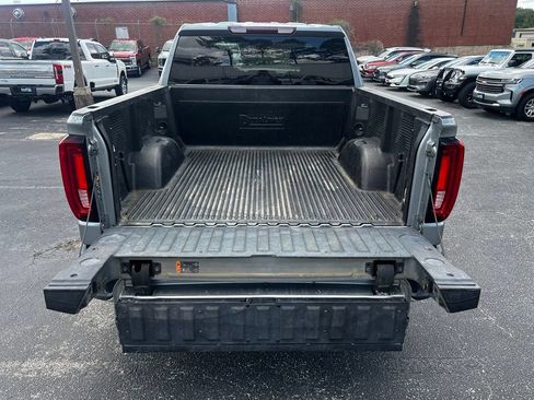 Used 2024 GMC Sierra 1500 SLT AWD/4WD image 6