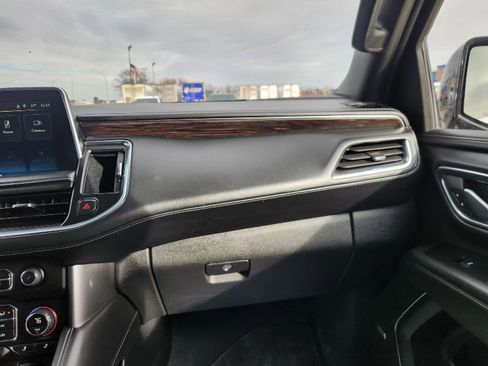 Used 2024 Chevrolet Tahoe LT image 16