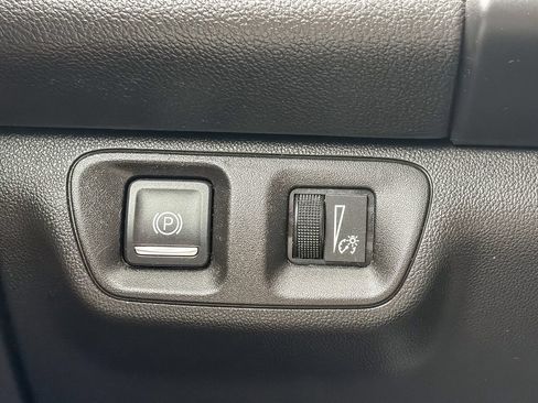 Used 2017 GMC Acadia Denali w/ Technology Package FWD image 53