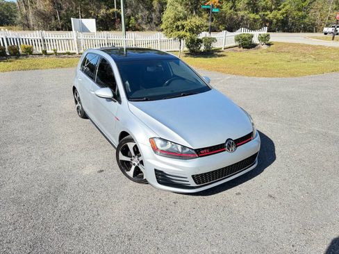Used 2016 Volkswagen GTI Autobahn w/ Lighting Package (SEL) image 38
