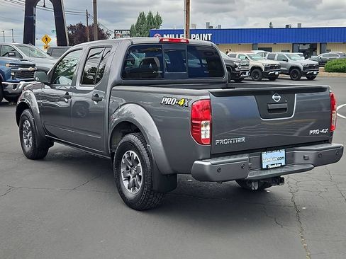Used 2018 Nissan Frontier PRO-4X AWD/4WD image 4