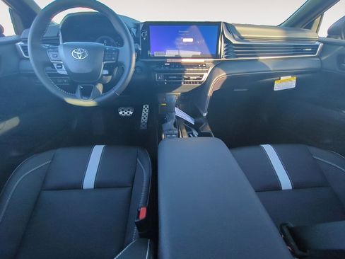 New 2026 Toyota Camry SE image 10