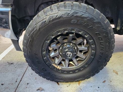 Used 2019 Ford F250 Lariat w/ Lariat Ultimate Package image 8