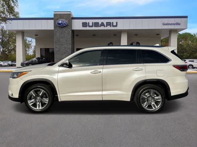 Used 2015 Toyota Highlander Limited Platinum FWD image 3
