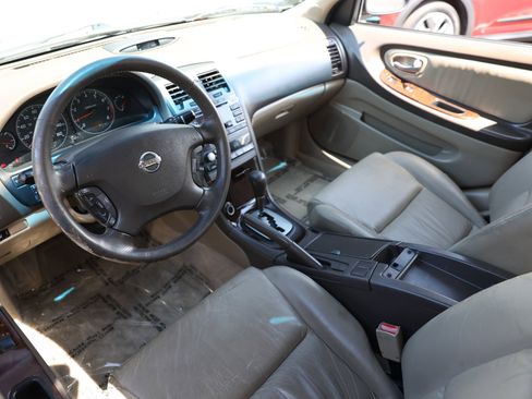 Used 2002 Nissan Maxima GLE FWD image 6