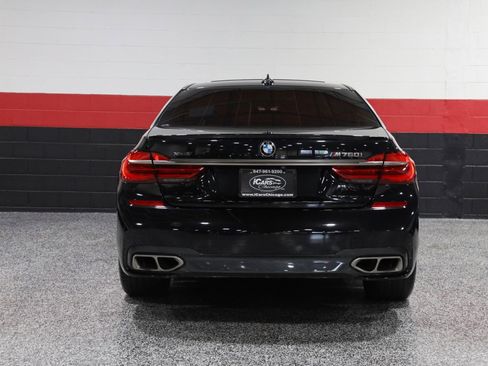 Used 2017 BMW M760i xDrive image 27
