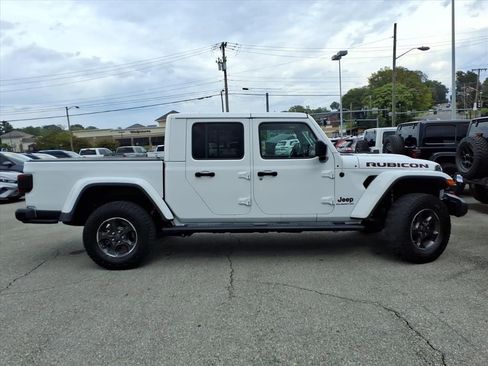 Used 2021 Jeep Gladiator Rubicon image 3