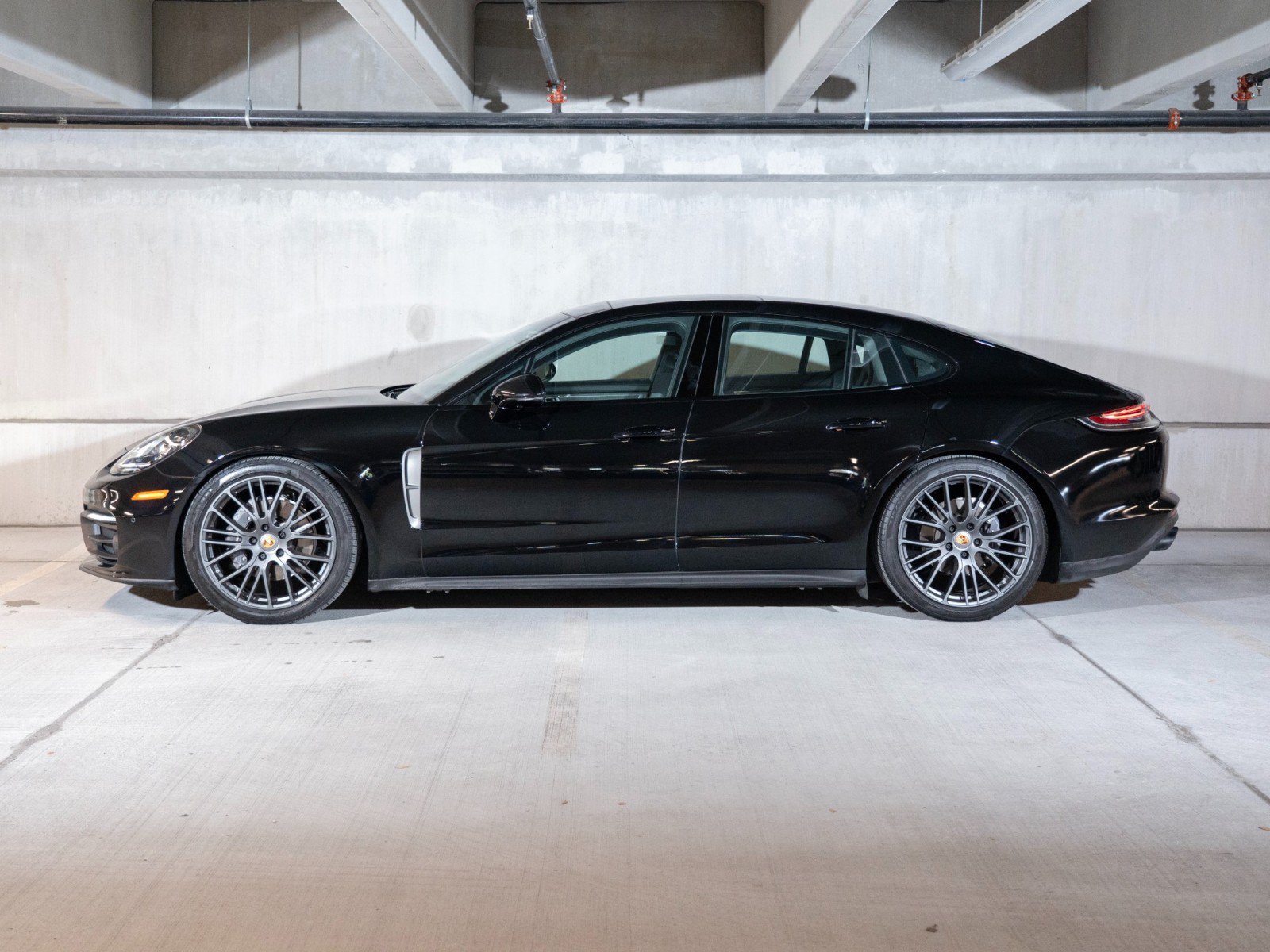 Certified 2023 Porsche Panamera Platinum Edition RWD image 2