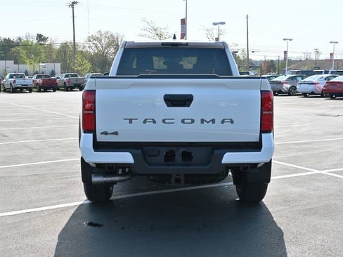 New 2026 Toyota Tacoma TRD Off-Road AWD/4WD image 6