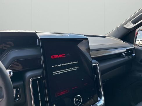 New 2026 GMC Yukon Elevation image 35