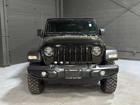 Used 2022 Jeep Wrangler Unlimited Sport AWD/4WD image 2