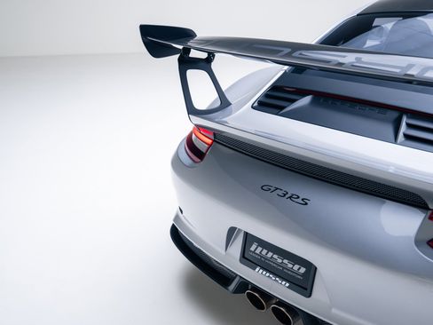 Used 2019 Porsche 911 GT3 RS image 25