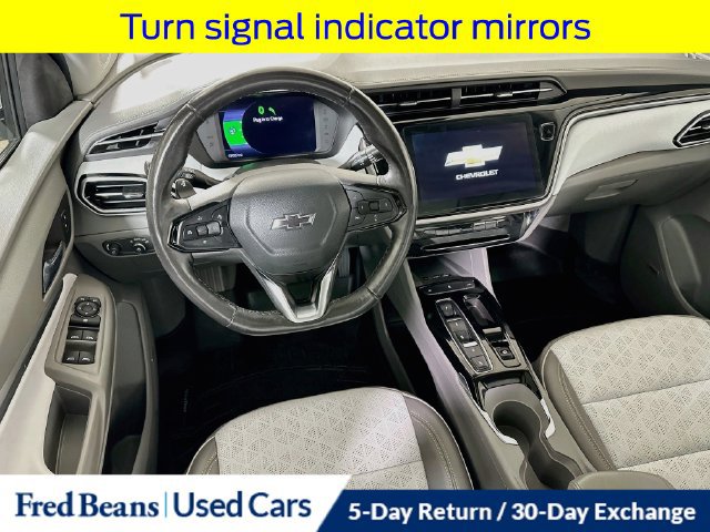 Used 2022 Chevrolet Bolt EUV Premier w/ Sun & Sound Package FWD image 28
