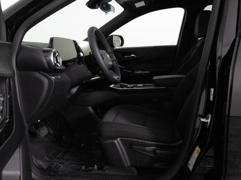 Certified 2026 Chevrolet Equinox LT image 17