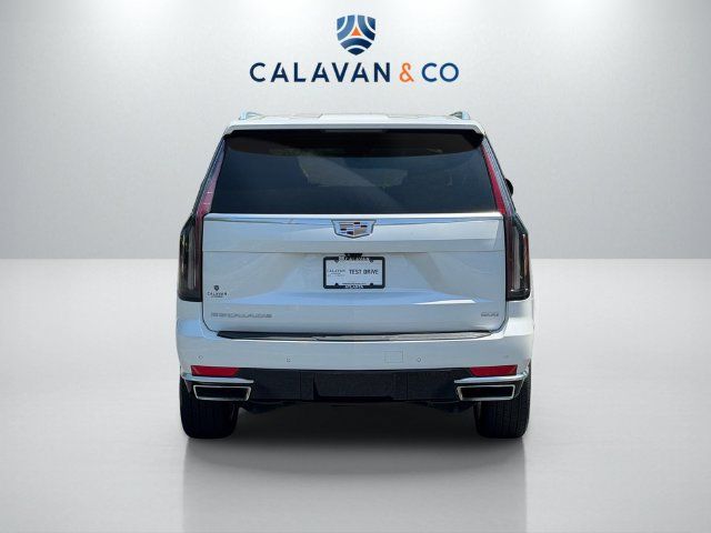 Used 2021 Cadillac Escalade Premium Luxury w/ Performance Package AWD/4WD image 6