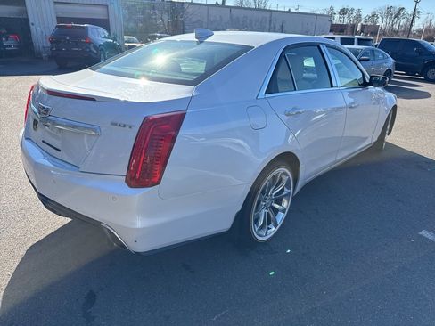 Used 2019 Cadillac CTS Luxury image 3