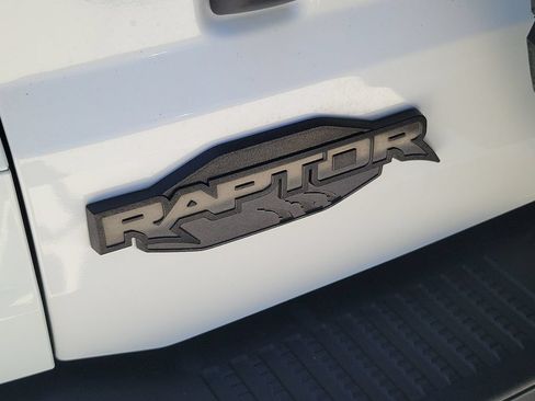 Used 2024 Ford Bronco Raptor w/ Interior Carbon Fiber Pack 6 AWD/4WD image 9