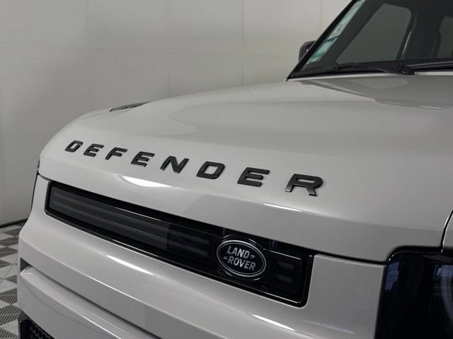 New 2026 Land Rover Defender 110 S AWD/4WD image 19