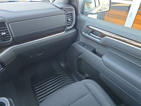 New 2026 GMC Sierra 1500 Elevation image 14