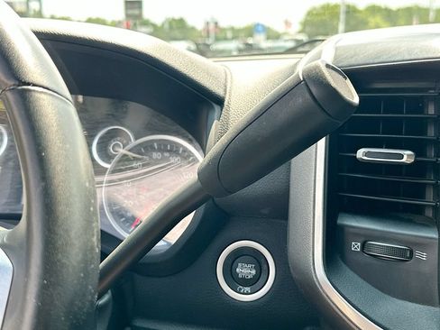 Used 2024 RAM 2500 Big Horn AWD/4WD image 22