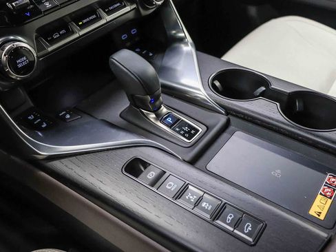 Certified 2025 Lexus LX 700h Luxury AWD/4WD image 24