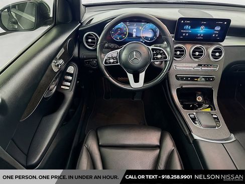 Used 2020 Mercedes-Benz GLC 300 4MATIC image 22