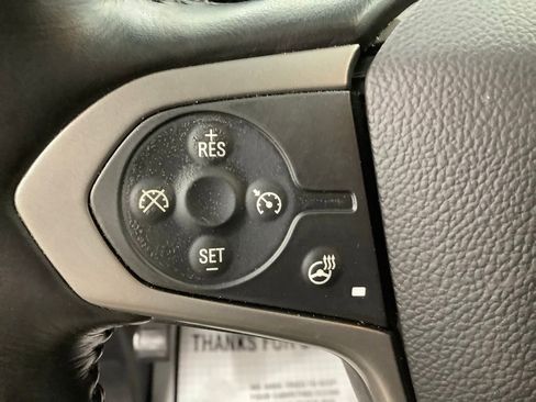 Used 2019 Chevrolet Colorado Z71 AWD/4WD image 16