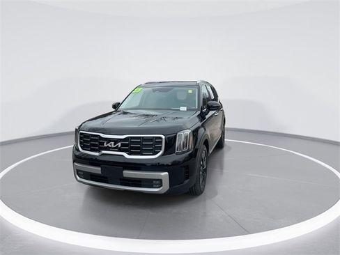 Used 2023 Kia Telluride SX Prestige image 3