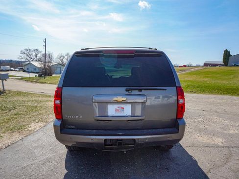 Used 2007 Chevrolet Tahoe LTZ w/ LTZ Preferred Equipment Group image 4