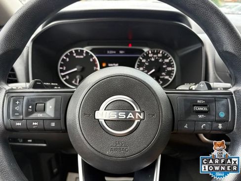 Used 2024 Nissan Rogue SV AWD/4WD image 18