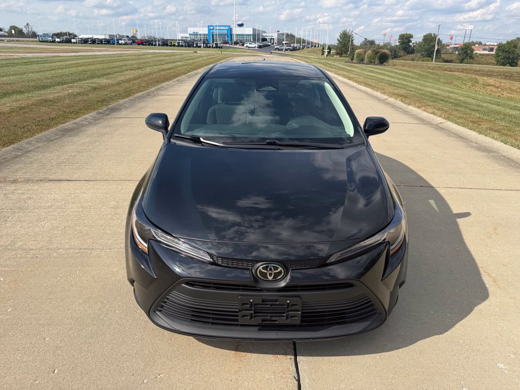 Used 2024 Toyota Corolla LE FWD image 9