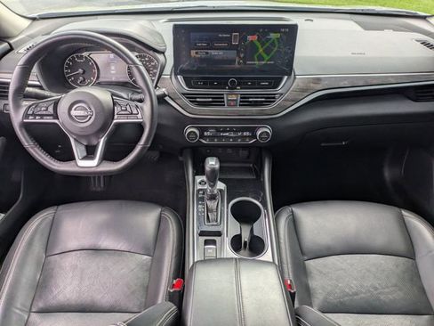 Used 2023 Nissan Altima 2.5 SL FWD image 18
