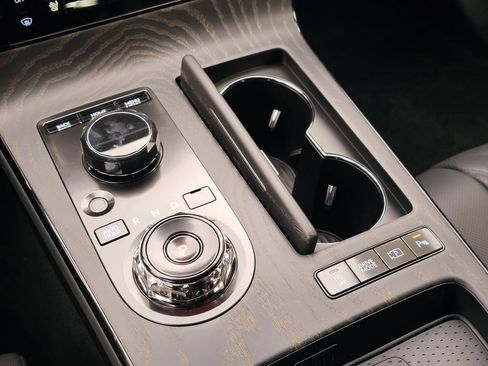 New 2026 Genesis G80 3.5T Prestige image 19