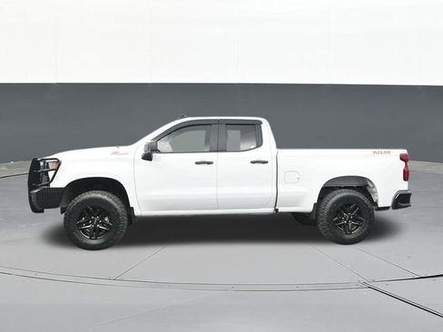 Used 2020 Chevrolet Silverado 1500 Custom Trail Boss w/ Custom Convenience Package image 9