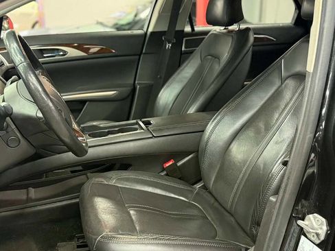 Used 2014 Lincoln MKZ Hybrid image 7