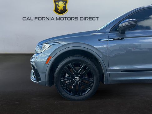Used 2022 Volkswagen Tiguan SE R-Line image 14