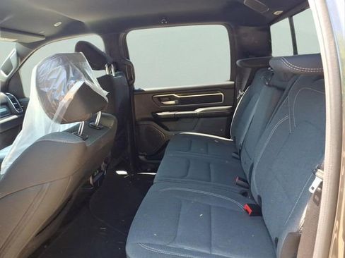 Used 2024 RAM 1500 Big Horn AWD/4WD image 8