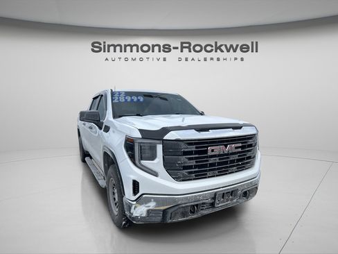 Used 2022 GMC Sierra 1500 Pro w/ Pro Value Package image 2
